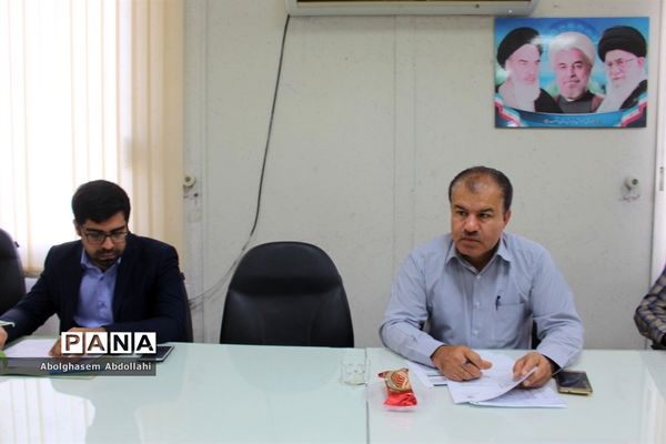 جلسه تخصصی کمیته تدوین برنامه عملیاتی معاونت پرورشی و فرهنگی آموزش و پرورش استان بوشهر