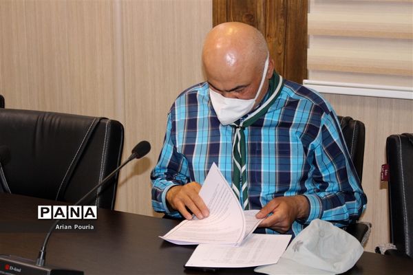 جلسه هم اندیشی کارشناسان و مربیان سازمان دانش‌آموزی استان البرز