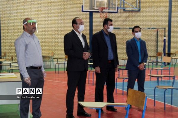 بازدید مدیرکل آموزش و پرورش استان بوشهر از حوزه‌های امتحانی