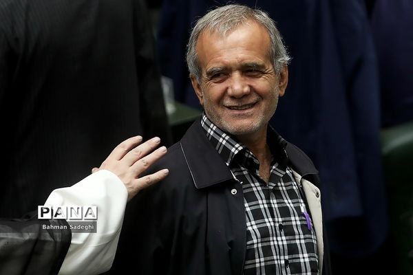 انتخاب اعضای هیئت رئیسه دائم مجلس یازدهم