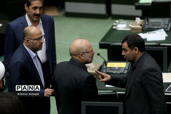 انتخاب اعضای هیئت رئیسه دائم مجلس یازدهم