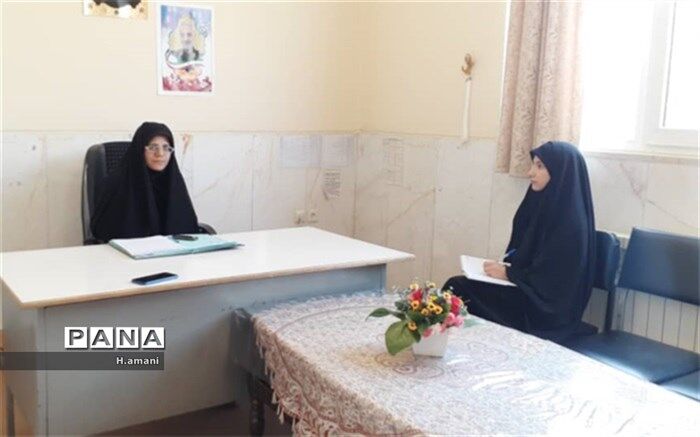 تلاش خستگی ناپذیر بانوان شهرستان بن در تولید ماسک