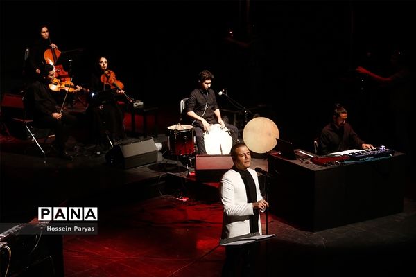 کنسرت آنلاین علیرضا قربانی