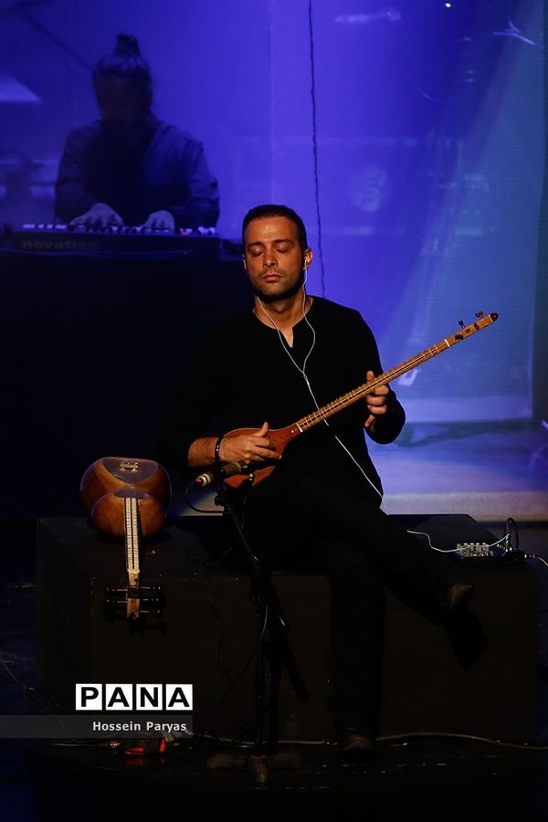 کنسرت آنلاین علیرضا قربانی