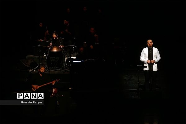 کنسرت آنلاین علیرضا قربانی