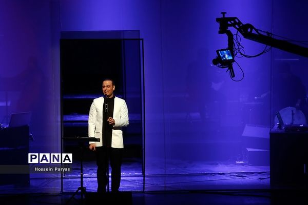 کنسرت آنلاین علیرضا قربانی