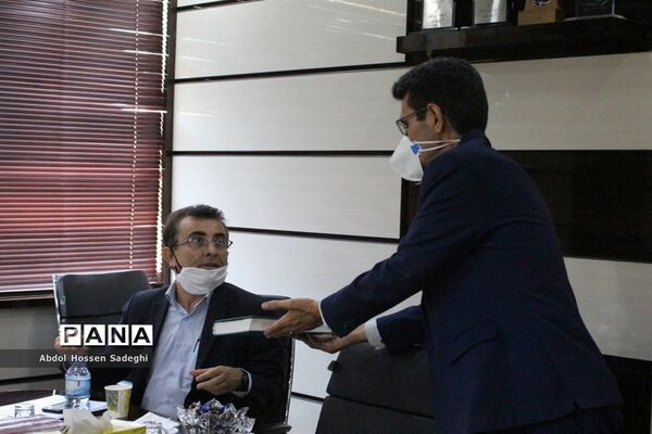 جلسه ستاد شاهد آموزش و پرورش استان بوشهر