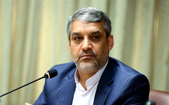 زینی‌وند: آموزشگاه‌های علمی و زبان بازگشایی می‌شود