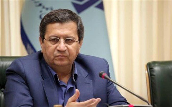 همتی: آمریکا گرفتار آنچه برای ما پیش بینی کرده، شده است