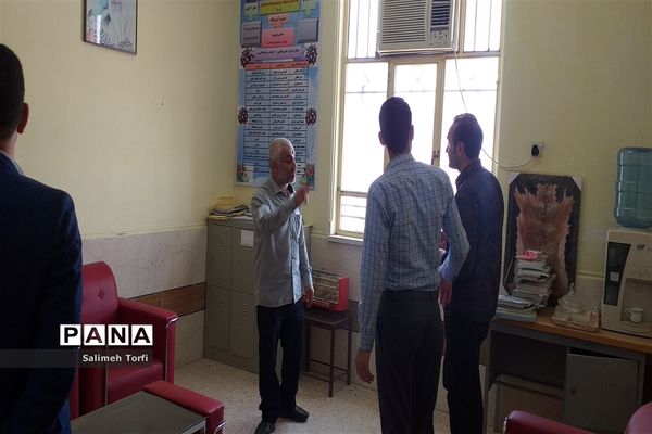 بازدید ازحوزه‌های امتحانی جهت آماده سازی و برگزاری امتحانات نهایی دوازدهم درشهرستان حمیدیه