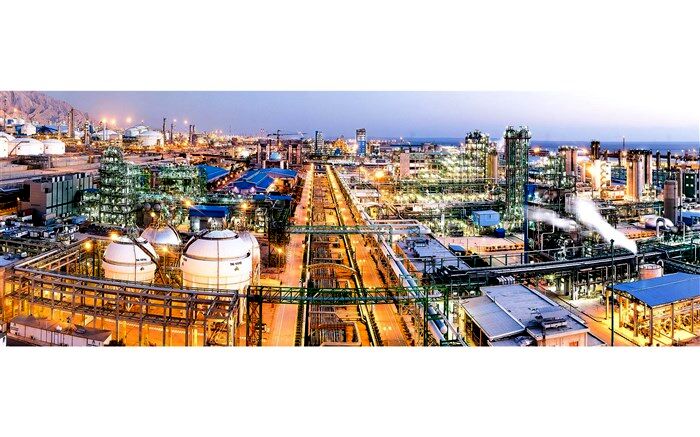 افزایش ۳۵ درصدی ظرفیت تولید صنعت پتروشیمی