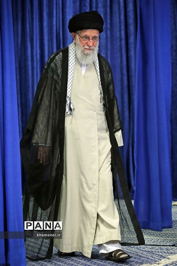 سخنرانی تلویزیونی رهبر انقلاب اسلامی به مناسبت سی و یکمین سالگرد رحلت امام خمینی (رحمه‌الله)