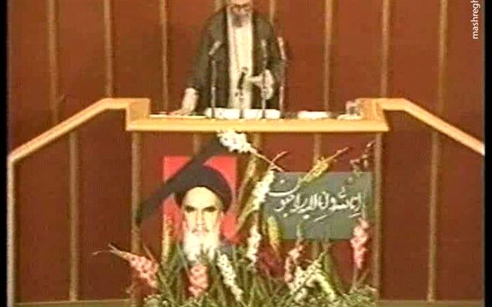 ماجرای قرائت وصیتنامه امام خمینی (ره) توسط رهبر معظم انقلاب