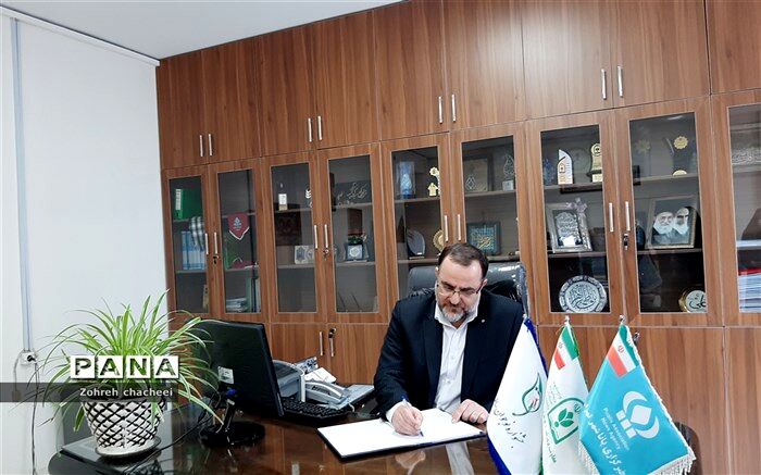 عنایت مهر: تمسک به قرآن جامعه را به حیات طیبه رهنمون می سازد
