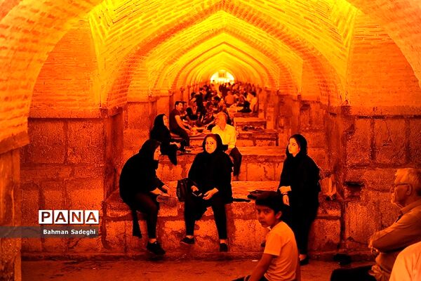 حال و هوای شهر اصفهان در روزهای کرونایی