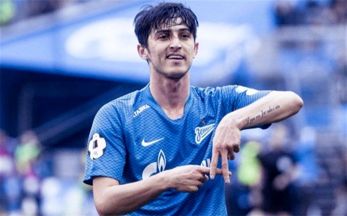 غول فوتبال انگلیس برای خرید سردار آزمون دست به کار شد