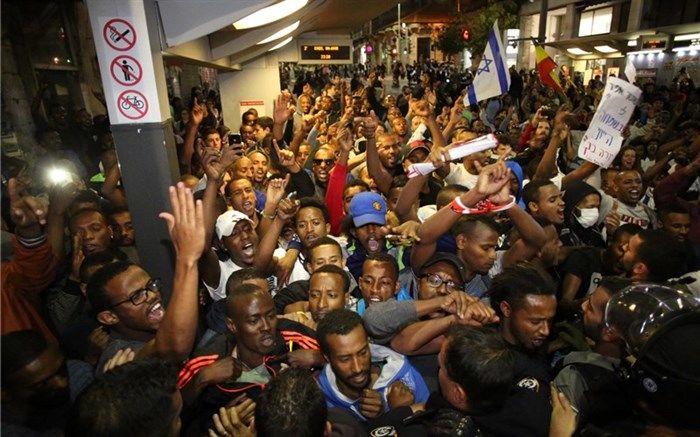 موج اعتراضات به  اسرائیل رسید