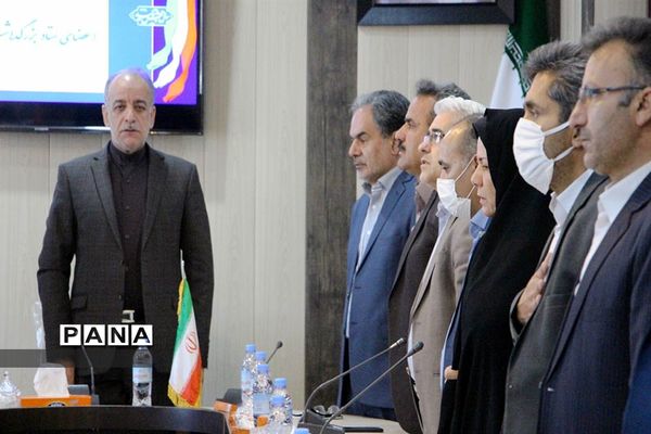 تجلیل از عوامل اجرایی ستاد بزرگداشت مقام معلم اداره آموزش و پرورش شهرستان بیرجند