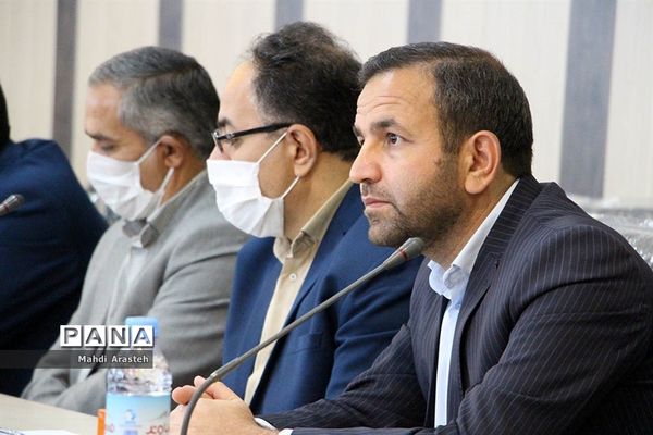 تجلیل از عوامل اجرایی ستاد بزرگداشت مقام معلم اداره آموزش و پرورش شهرستان بیرجند