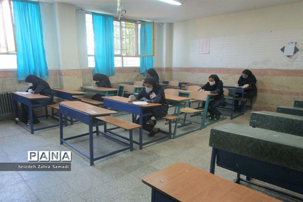 برگزاری امتحانات نهایی پایه نهم در واحدهای آموزشی شهرستان ملارد