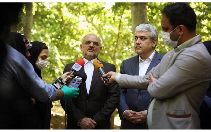 وزیر آموزش‌وپرورش: به‌تدریج بخشی از محتوا را به بستر مجازی منتقل می‌کنیم