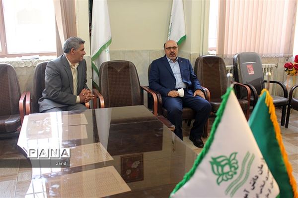 بازدید مشاور معاون پرورشی وزارت آموزش و پرورش از سازمان دانش‌آموزی کرمان
