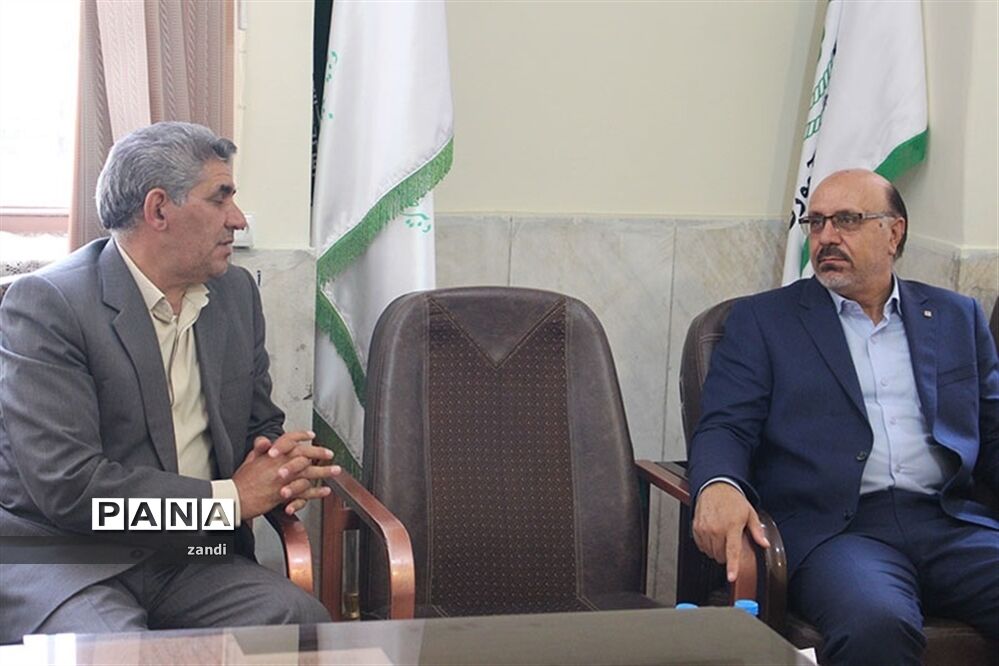 بازدید مشاور معاون پرورشی وزارت آموزش و پرورش از سازمان دانش‌آموزی کرمان