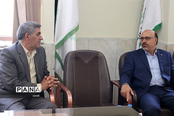 بازدید مشاور معاون پرورشی وزارت آموزش و پرورش از سازمان دانش‌آموزی کرمان