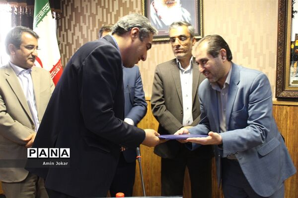 آیین تودیع و معارفه رییس  سازمان دانش‌آموزی استان فارس