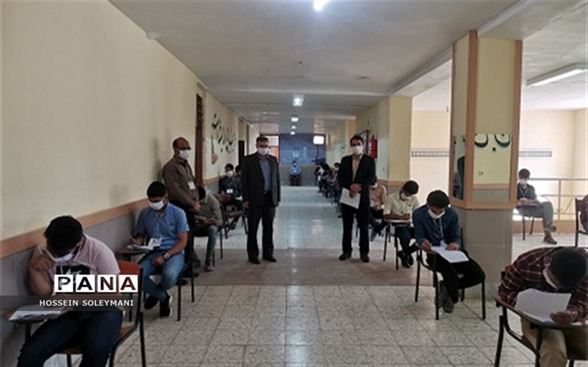 بازدید رئیس اداره آموزش و پرورش زبرخان از فرآیند برگزاری امتحانات نهایی پایه دوازدهم