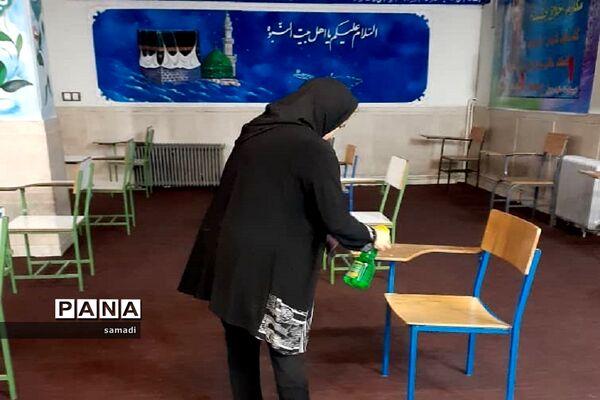 حضور پرشور دانش‌آموزان پایه دوازدهم منطقه 13 در حوزه‌های امتحانی