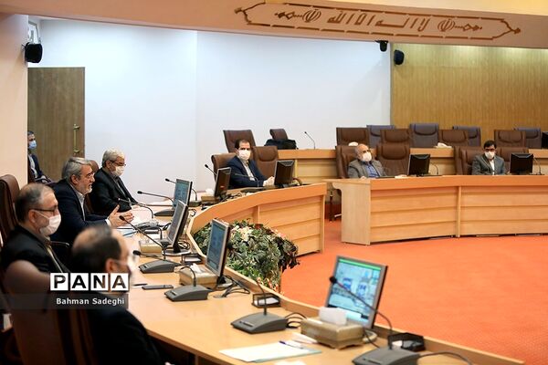 نشست ویدِئو کنفرانس مشترک ستاد انتخابات کشور با استانداران سراسر کشور