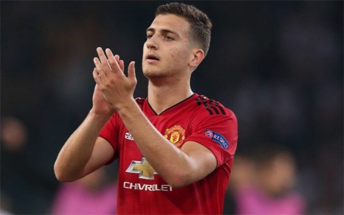 تور پولدارها برای ستاره منچستر یونایتد پهن شد