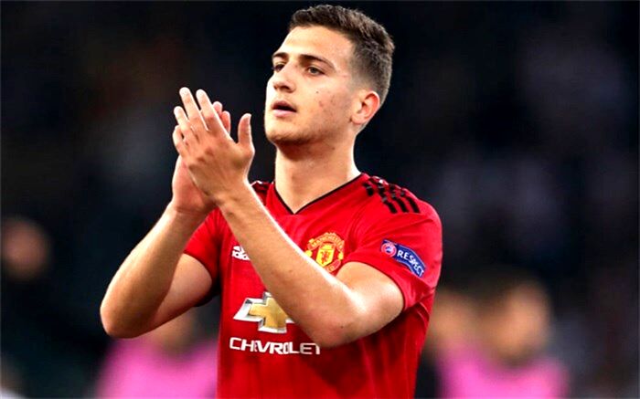 تور پولدارها برای ستاره منچستر یونایتد پهن شد