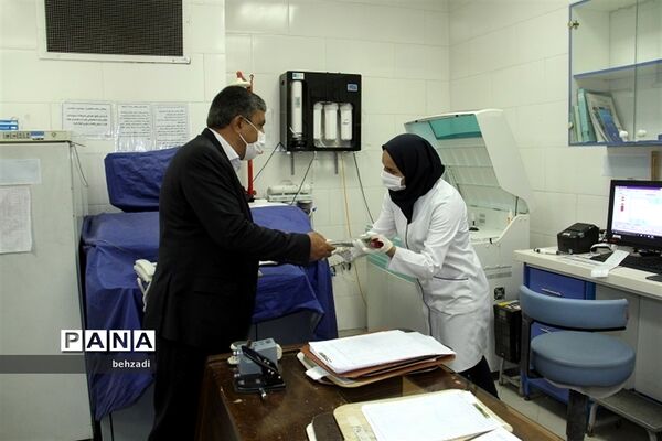 تجلیل از کادر کلینیک فرهنگیان