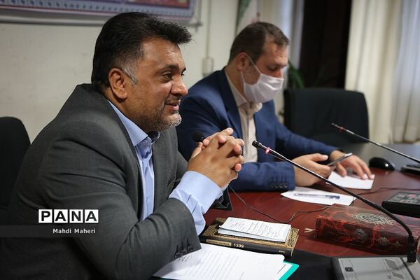 جلسه ویدیو کنفراس قائم‌مقام سازمان دانش آموزی با مدیران سازمان دانش آموزی استان های کشور