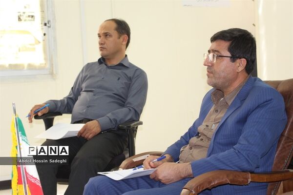 جلسه ویدئو کنفرانس مدیران، معاونان و مسئولان تشکل‌های دانش‌آموزی استان بوشهر با سازمان‌های دانش‌آموزی کشور پیرامون شبکه آموزشی شاد