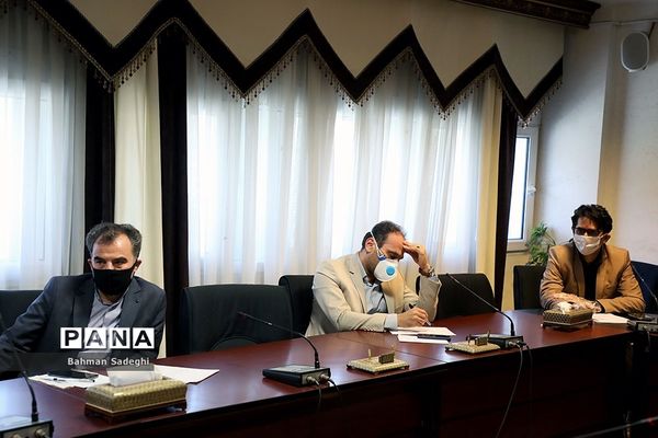 جلسه هماهنگی برنامه ها و فعالیتهای معاونت پرورشی و فرهنگی در ارتباط با شبکه شاد