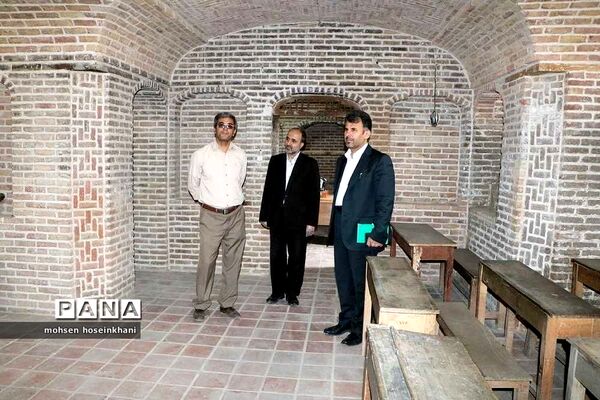 بازدید مدیرکل آموزش و پرورش قزوین از موزه فرهنگ و آموزش