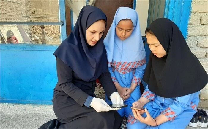 بُعد مسافت و کمبود امکانات مانع تحصیل دانش آموز شهرستان شهریار نشد