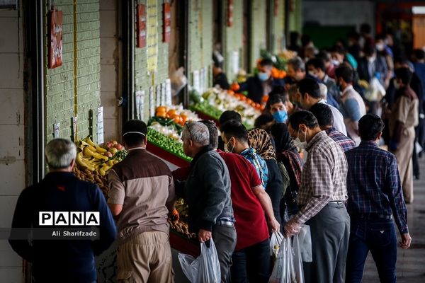 فاصله‌گذاری اجتماعی هوشمند  در بازار میوه تره بار