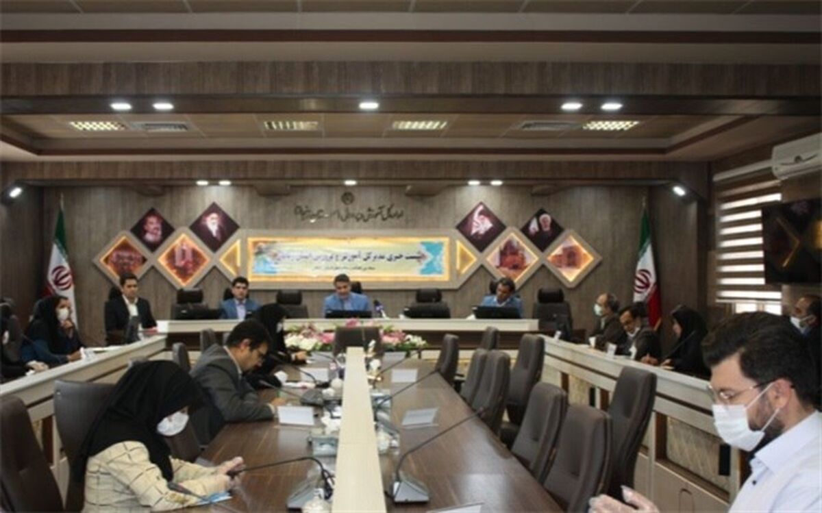 معلم عنصر توسعه‌ منابع انسانی در هر جامعه است