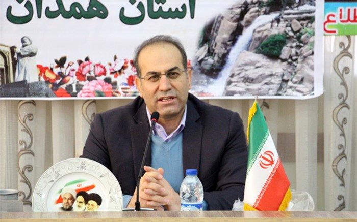 برنامه های هفته بزرگداشت مقام معلم در استان همدان