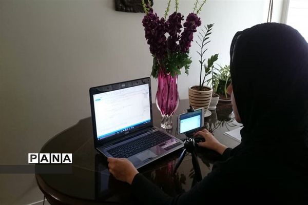 تداوم تلاش معلمان تهرانی برای تدریس در فضای مجازی