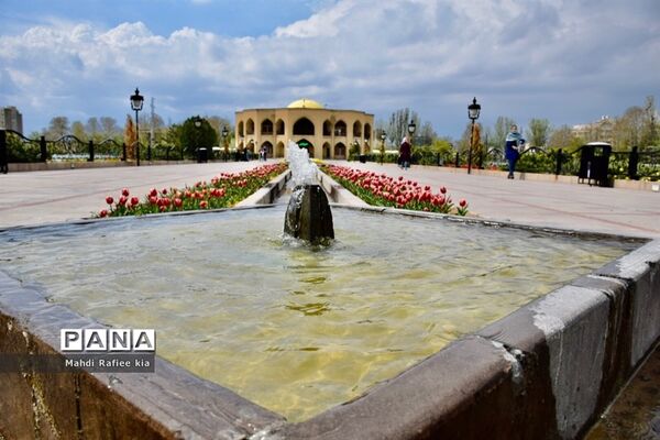 جلوه زیباى بهار در تبریز