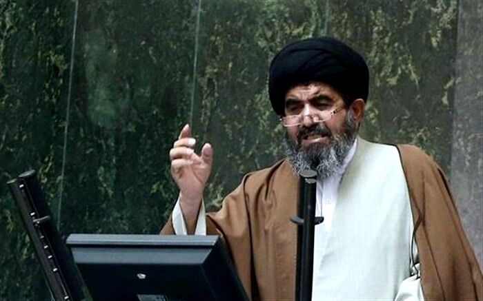 موسوی لارگانی، عضو فراکسیون فرهنگیان مجلس: حل مشکلات فرهنگیان به دغدغه‌ اصلی قوای سه گانه تبدیل شود
