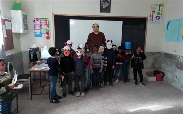 تدریس در روستا، استمرار کار عاشقانه را بیشتر می کند