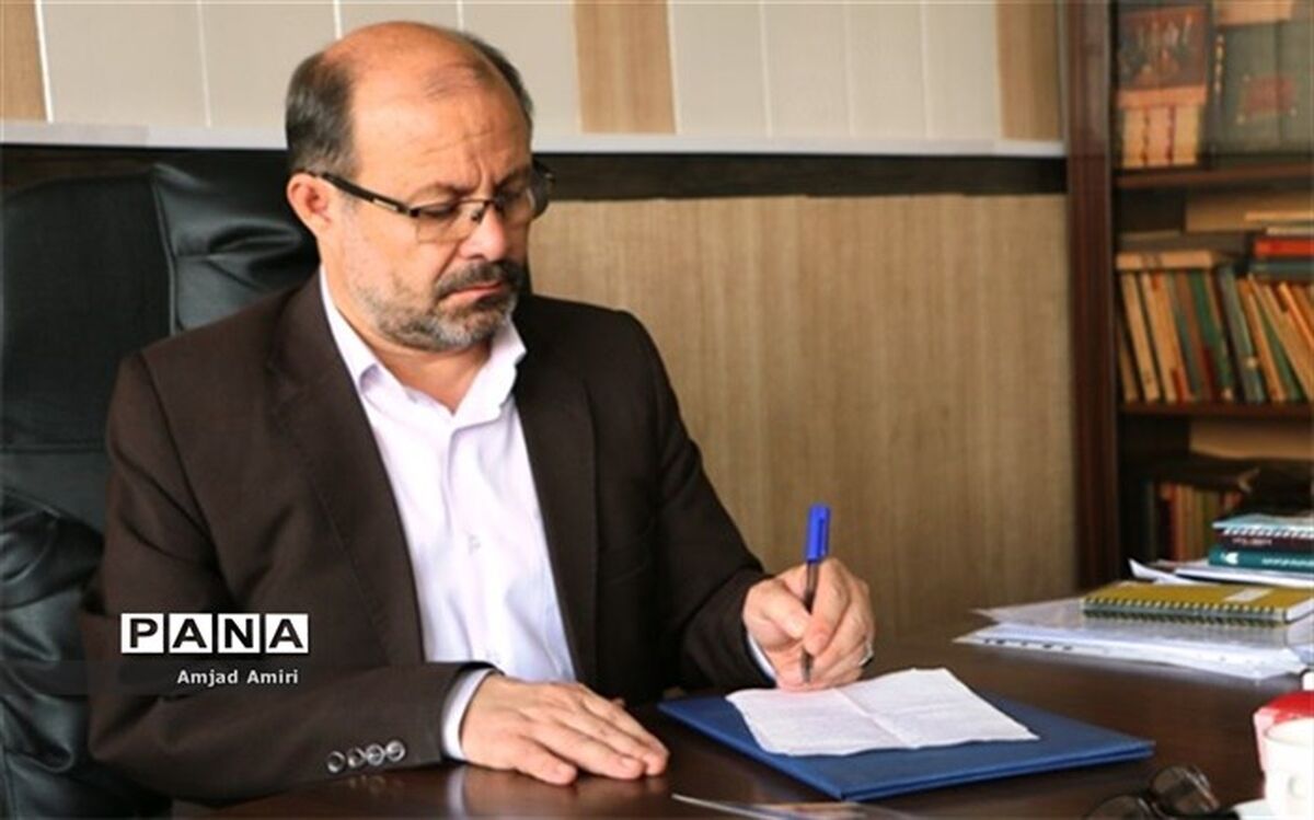 پیام مدیر آموزش و پرورش ناحیه یک ری به مناسبت هفته بزرگداشت مقام معلم