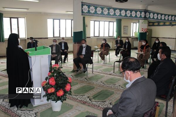 برگزاری آیین سپاس معلم درآموزشگاه متوسطه دوره اول سبلان ناحیه یک اردبیل
