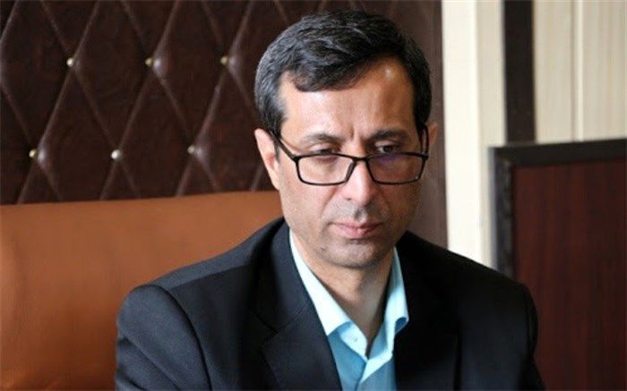 زبان و قلم از تقدیر معلمان قاصر است